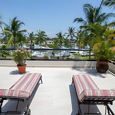 נובו ואלארטה Grand Marina Villas מראה חיצוני תמונה