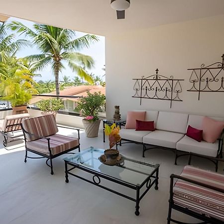 נובו ואלארטה Grand Marina Villas מראה חיצוני תמונה