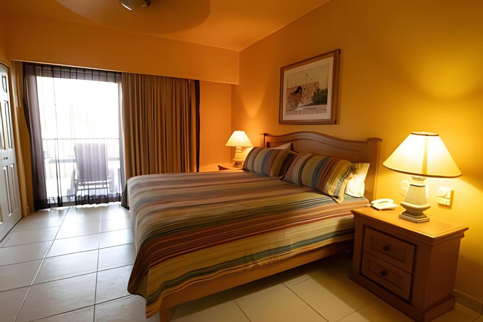 נובו ואלארטה Grand Marina Villas מראה חיצוני תמונה